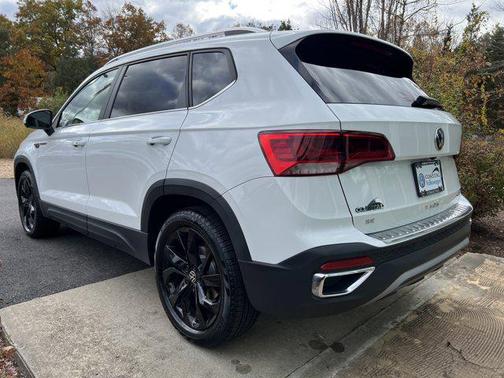 2022 Volkswagen Taos 1.5T SE