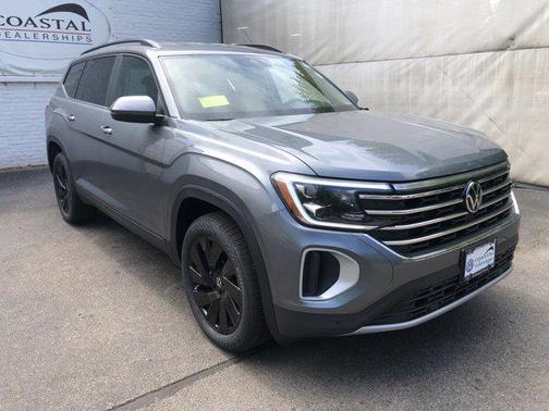 2025 Volkswagen Atlas 2.0T SE w/Technology 4MOTION