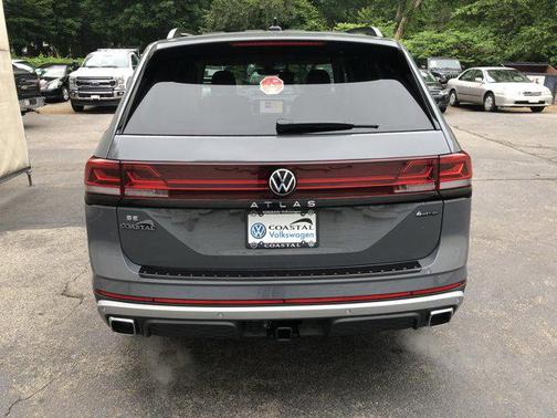 2025 Volkswagen Atlas 2.0T Peak Edition