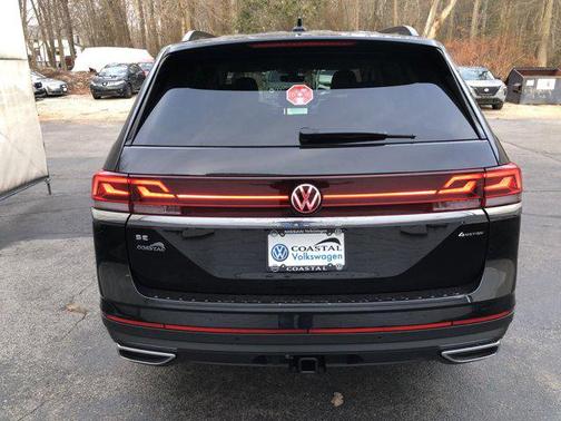 2026 Volkswagen Atlas 2.0T SE w/Technology 4MOTION