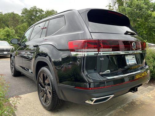 2024 Volkswagen Atlas 2.0T SE w/Technology 4MOTION