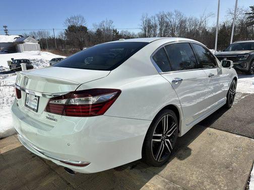 2017 Honda Accord Touring V6