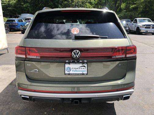 2025 Volkswagen Atlas 2.0T Peak Edition