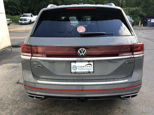 2025 Volkswagen Atlas 2.0T SEL Premium R-Line 4MOTION