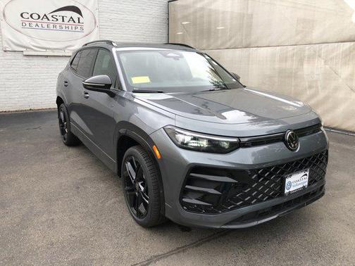 2025 Volkswagen Tiguan 2.0T SE R-Line Black 4MOTION
