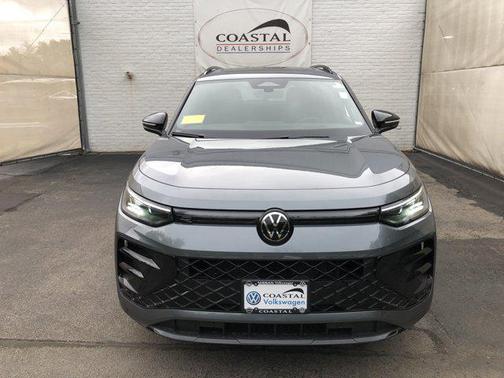 2025 Volkswagen Tiguan 2.0T SE R-Line Black 4MOTION