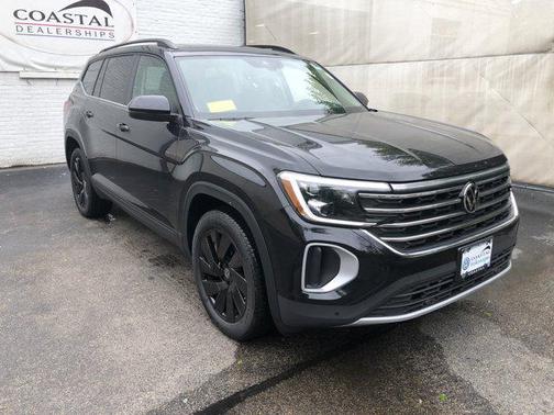 2025 Volkswagen Atlas 2.0T SE w/Technology 4MOTION