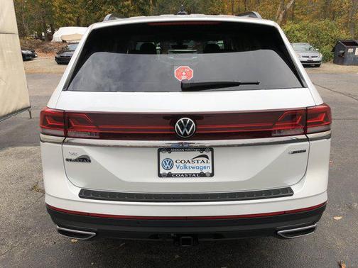 2026 Volkswagen Atlas 2.0T SE w/Technology 4MOTION