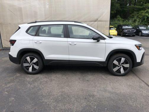 2025 Volkswagen Taos 1.5T S