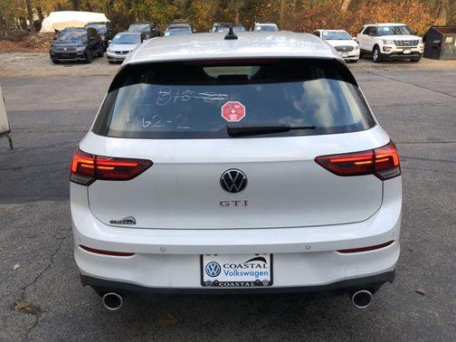 2026 Volkswagen Golf GTI 2.0T SE DSG