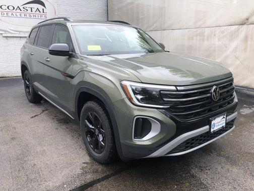 2025 Volkswagen Atlas 2.0T Peak Edition