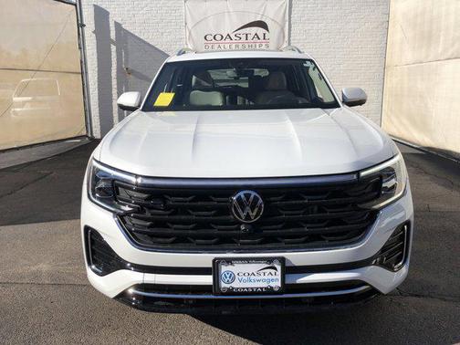 2025 Volkswagen Atlas 2.0T SEL Premium R-Line 4MOTION