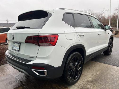 2022 Volkswagen Taos 1.5T SE