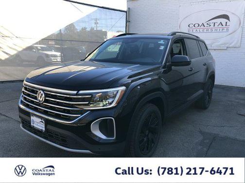 Deep Black Pearl 2026 Volkswagen Atlas 2.0T SE w/Technology 4MOTION