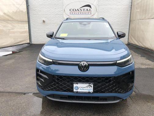 2025 Volkswagen Tiguan 2.0T SE R-Line Black 4MOTION