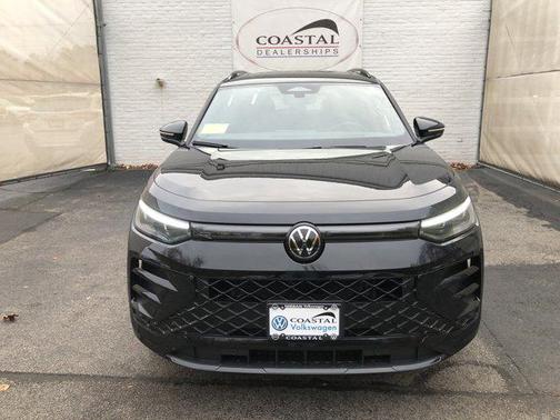 2026 Volkswagen Tiguan 2.0T SE R-Line Black 4MOTION