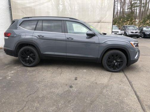 2026 Volkswagen Atlas 2.0T SE w/Technology 4MOTION