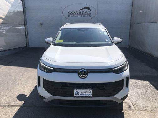 2025 Volkswagen Tiguan 2.0T SE 4MOTION