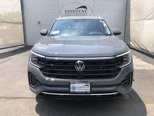 2025 Volkswagen Atlas 2.0T SEL Premium R-Line 4MOTION