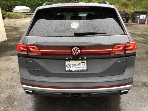 2025 Volkswagen Atlas 2.0T Peak Edition