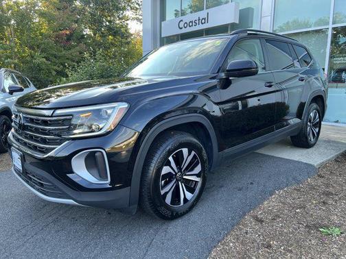 2024 Volkswagen Atlas 2.0T SE
