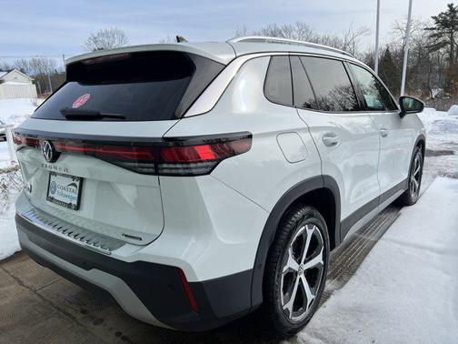 2025 Volkswagen Tiguan 2.0T SE 4MOTION