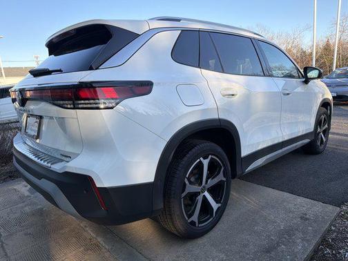 2025 Volkswagen Tiguan 2.0T SE 4MOTION