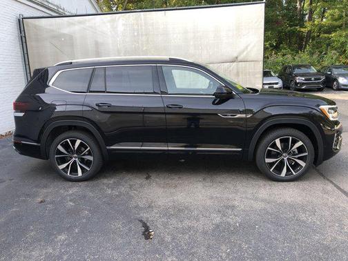 2026 Volkswagen Atlas 2.0T SEL Premium R-Line 4MOTION