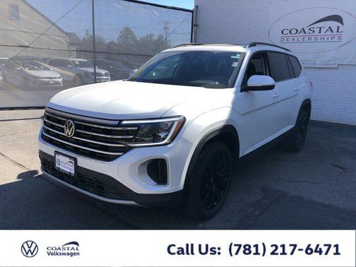 Opal White Pearl 2026 Volkswagen Atlas 2.0T SE w/Technology 4MOTION