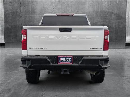 2024 Chevrolet Silverado 2500 Custom