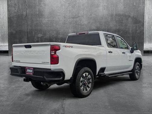 2024 Chevrolet Silverado 2500 Custom
