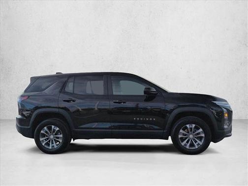 Mosaic Black Metallic 2026 Chevrolet Equinox 1LT