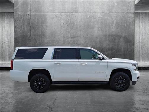 2020 Chevrolet Suburban LS