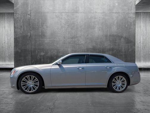 2013 Chrysler 300C Base