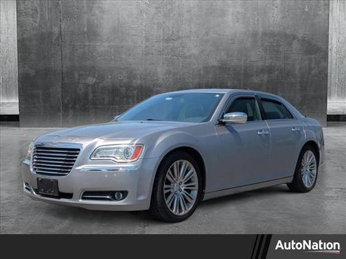 2013 Chrysler 300C Base