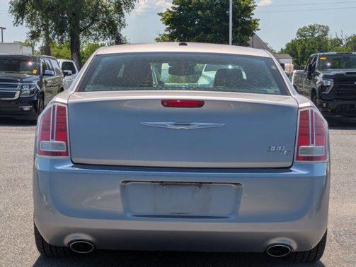 2013 Chrysler 300C Base