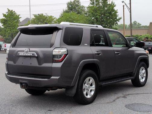 Magnetic Gray Metallic 2016 Toyota 4Runner SR5
