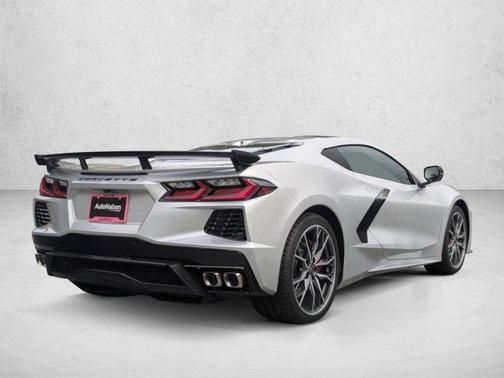 Blade Silver Metallic 2026 Chevrolet Corvette Stingray w/2LT
