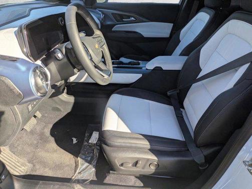 Summit White 2026 Chevrolet Equinox EV LT