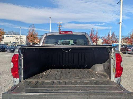 2016 Toyota Tundra SR5
