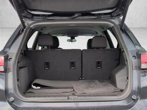 Iron Gray Metallic 2023 Chevrolet Equinox 1LT