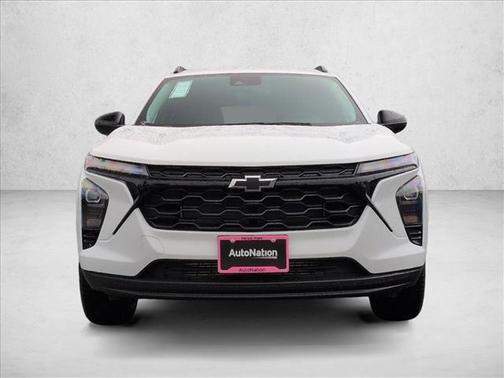 Summit White 2026 Chevrolet Trax LT