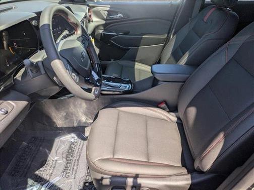 2025 Chevrolet Trax FWD 2RS