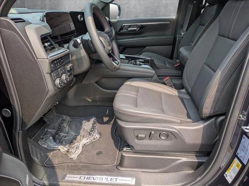 2025 Chevrolet Suburban RST