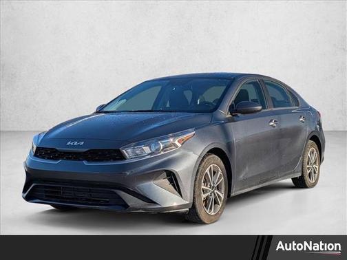 Gravity Gray 2024 Kia Forte LXS