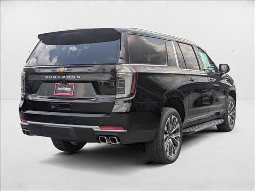 2025 Chevrolet Suburban 4WD High Country