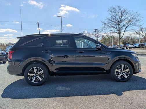 2023 Kia Sorento S