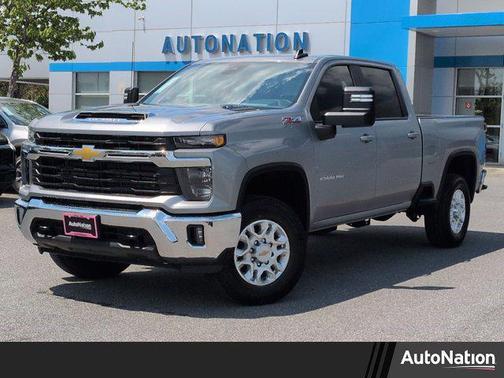 Sterling Gray Metallic 2026 Chevrolet Silverado 2500 LT