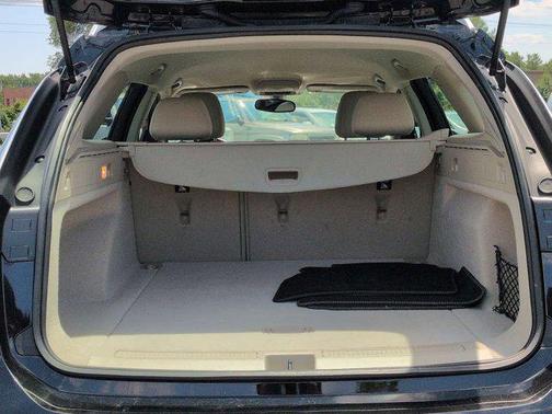 Ebony Twilight Metallic 2018 Buick Regal TourX Preferred