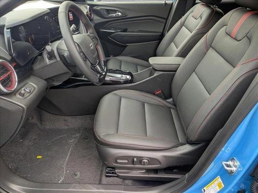 2025 Chevrolet Trax FWD 2RS
